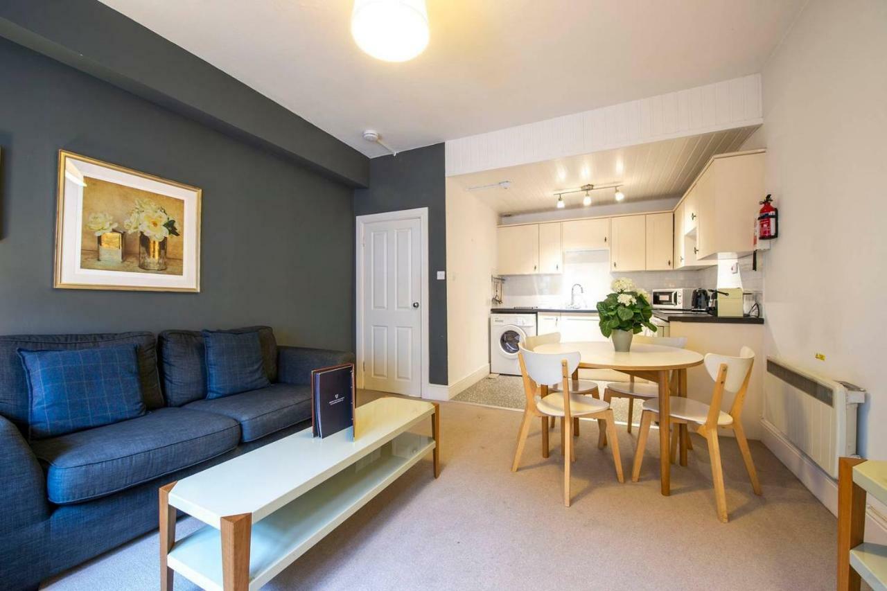 Joivy Charming Apt Close To City Centre Edinburgh Exterior foto